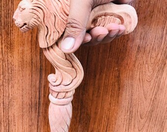 Handmade Wooden Lion Walking Stick: Vintage Style Cane