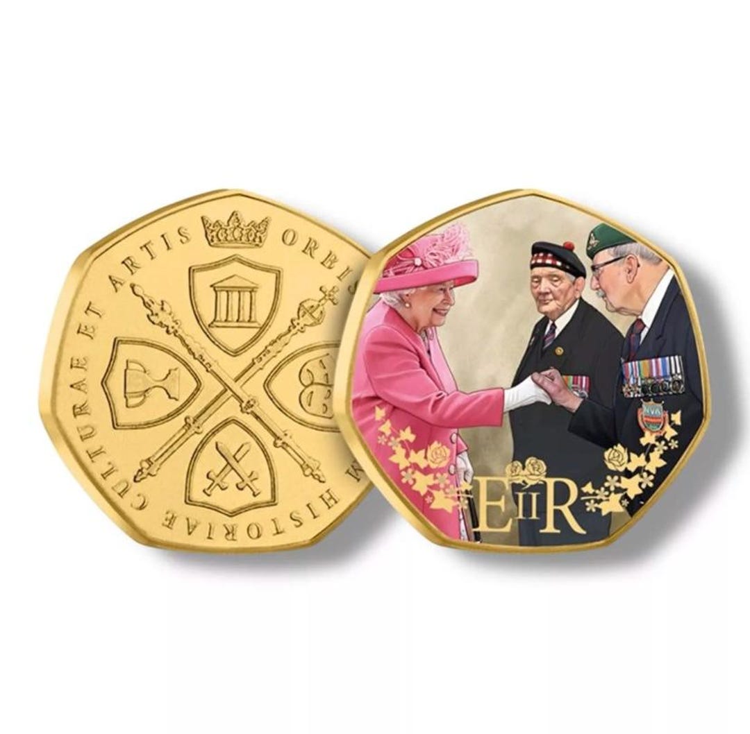 エリザベス2世女王のVEデー記念50ペンス記念コイン - Etsy 日本