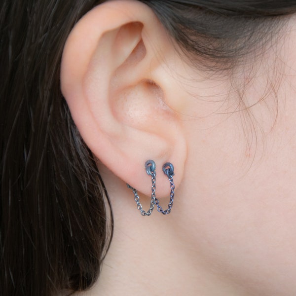 Boucles d'oreilles chaîne - titane anodisé bleu, bijou hypoallergénique