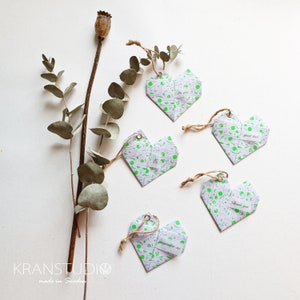 etiquetas de presente personalizáveis, conjunto de 5 corações de origami, flores silvestres cinza claro verde neon