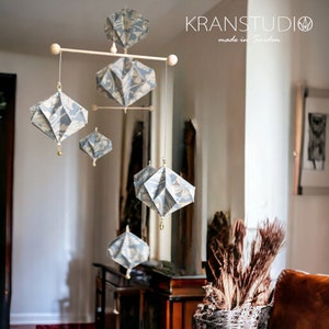 Kinetic Mobile Adulti, 9 Diamanti, Azzurro Polvere