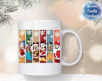 Taza navideña de invierno de Mickey y sus amigos