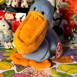 Vintage Beanie Baby 1996 Scoops the Pelican