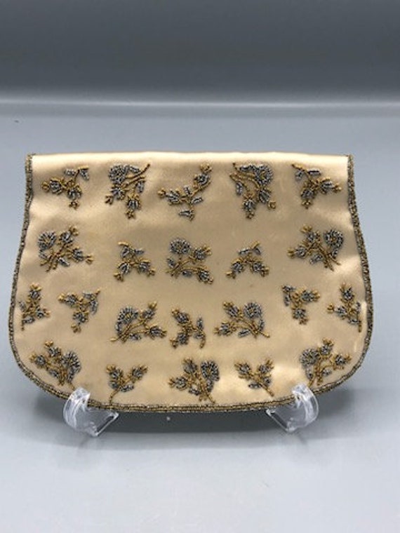 Vintage beaded gold purse