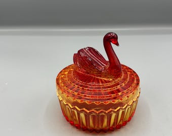 Vintage Jeanette Glass Swan - Etsy