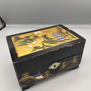 Japanese Lacquered jewelry box Ballerina music box