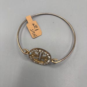 Bracelet jonc doré de style Tory Burch