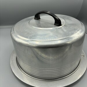 Portatartas de aluminio vintage Regal Ware