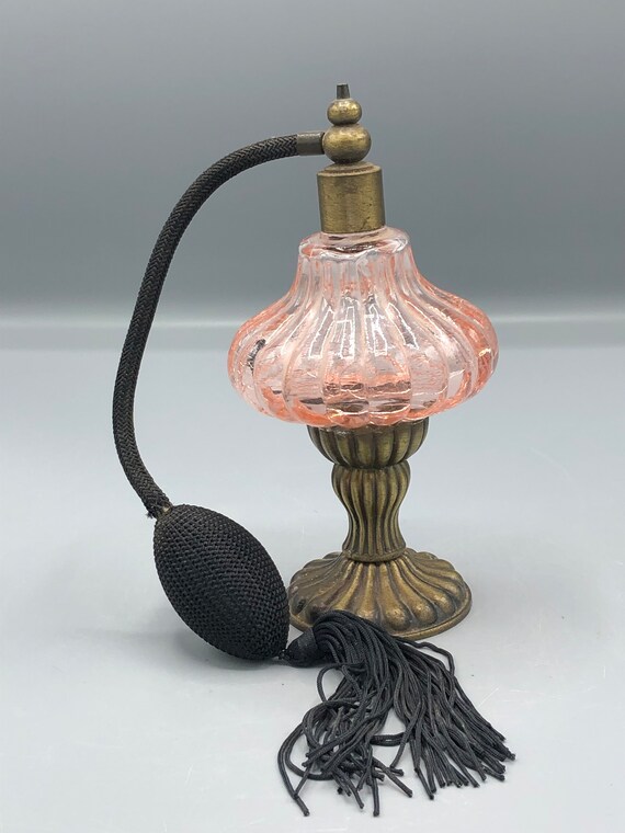 Pink Crackle  footed glass atomizer - image 3