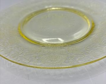Yellow  Florentine depression glass salad plate