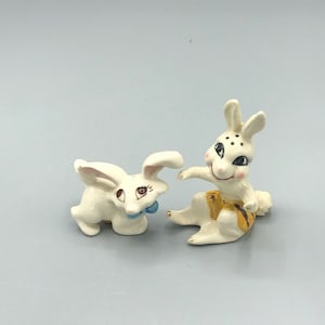 Anthropomorphic rabbit shakers