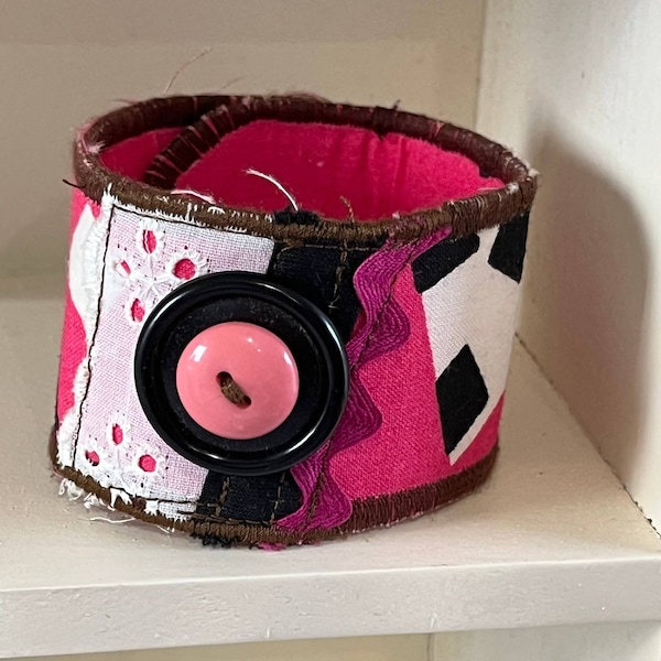 Vintage Fabric Cuff Bracelet Hot Pink 80s, Vintage Buttons, Adjustable, Recycled, Upcycled, Gift for Her, Gift for Mom, 1989