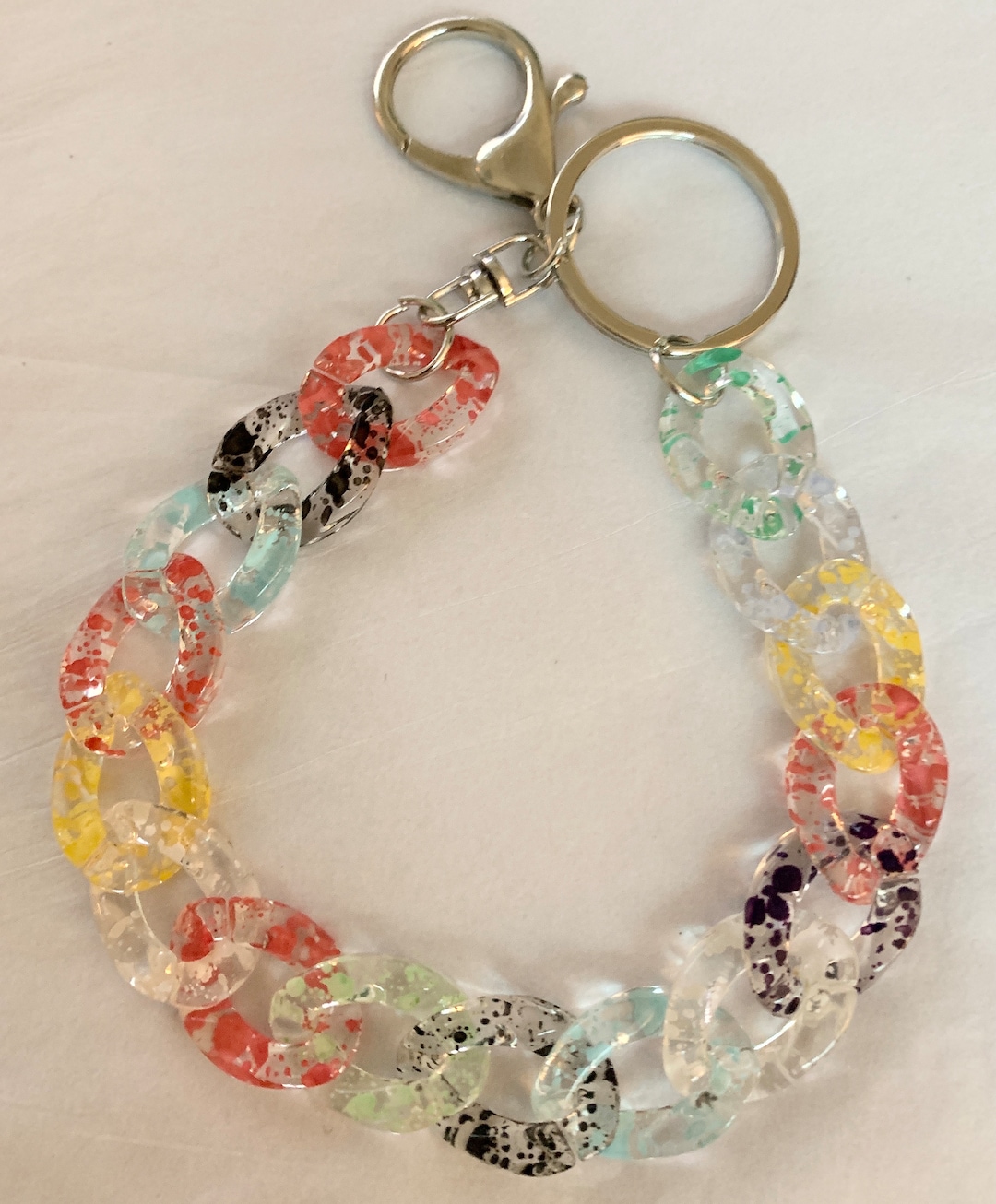 Y2K Acrylic Wristlet Keychain With Color Splash, Clear Chain Links With ...