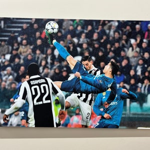 Cristiano Ronaldo Canvas Art: Personalized Football Poster, Home Decor