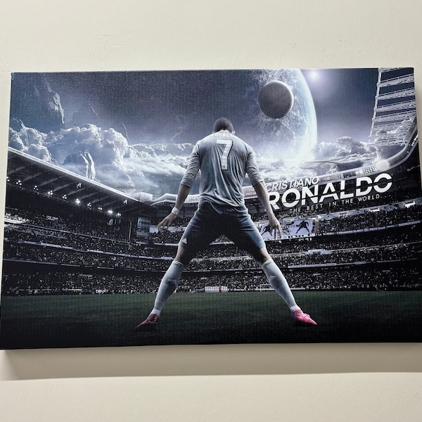 Cristiano Ronaldo, Personalized Gifts, Ronaldo Poster, Bedroom Decor, Gift for the Home, Boy Room Decor, Gym Canvas, Christmas Decor,