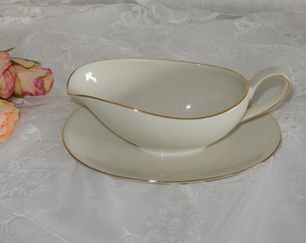 Hübsche cremefarbene Sauciere Soßenschüssel mit Goldrand - Bavaria - Vintage