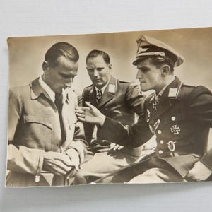 Militaria Ritterkreuzträger Hauptmann Marseille - Ansichtskarte / Postkarte 1944  2. WK - 17)