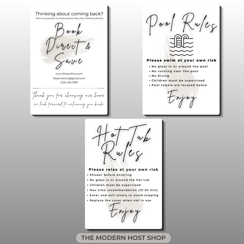 Pu&ograve; includere: Tre cartelli rettangolari bianchi con testo nero e accenti a pennellata. Un cartello recita Book Direct & Save, un altro Pool Rules con linee guida di sicurezza, e il terzo Hot Tub Rules con istruzioni per l'uso. Ogni cartello include Enjoy.