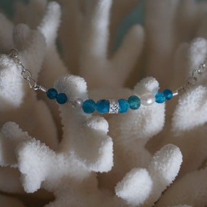 Pearl bracelet apatite