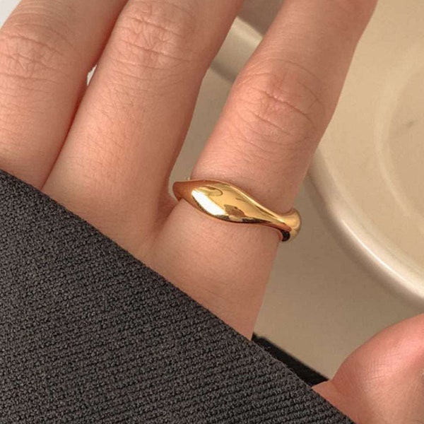 18k Gold Wave Ring||Minimalist Ring|Stacking  Rings  |Statement Ring |Thumb  Ring |Tube Rings |Unique gold ring|Irregular shape band