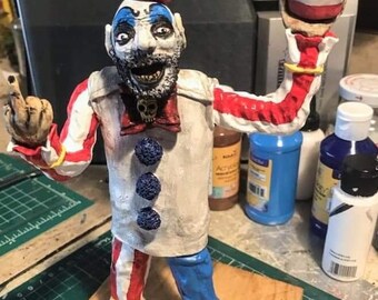 Captain Spaulding Sid Haig Clown Rob Zombie House of 1000 Captain Spaulding Sid Haig Clown Rob Zombie House of 1000