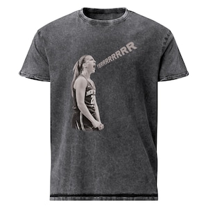 Sabrina Ionescu custom &#39;YERR&#39; New York graphic T-shirt