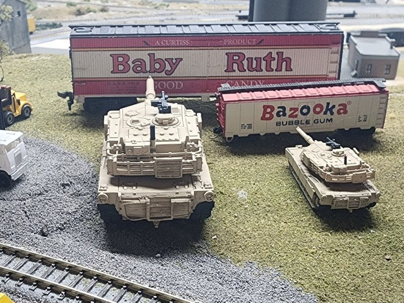 HO Scale 187 M1 Abrams 3D Printed and Hand Painted US Army Desert Camo