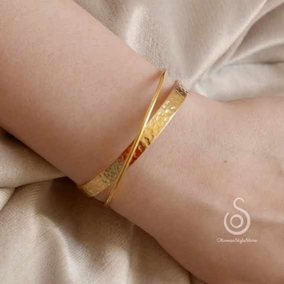 メキシカンジュエリー Hammered Cuff Bracelet Hammered Mexican Sterling Silver Gemstone Cuff Bracelet