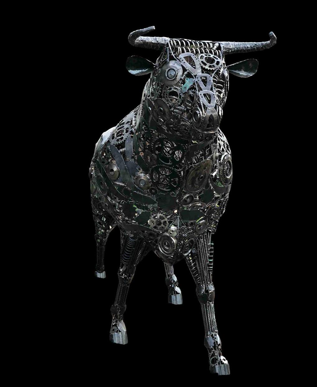 金属製 牛 彫刻 リサイクル金属製の雄牛の彫刻｜等身大の野生動物、屋外アート - Etsy 日本