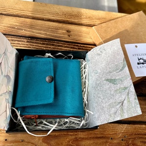 Cartera Aqua, Cartera de tela hecha a mano en color azul turquesa, Cartera pequeña, Cartera vegana, Cartera boho, Regalo único, Cartera de mujer, Cartera hippie