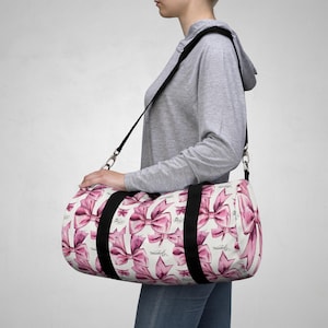 Coquette Pink Bow Duffle Bag: Women&#39;s Travel Weekender