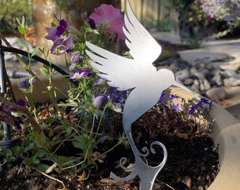 Metal Hummingbird Yard Art