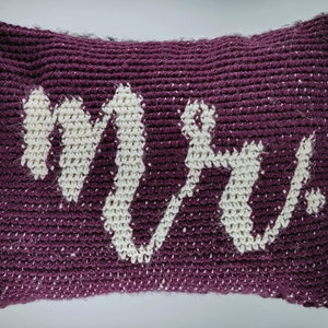 Mr & Mrs Kissen Set