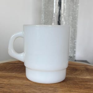 Vintage Termocrisa Milk Glass Coffee Mug – Made in Mexico – 8 oz