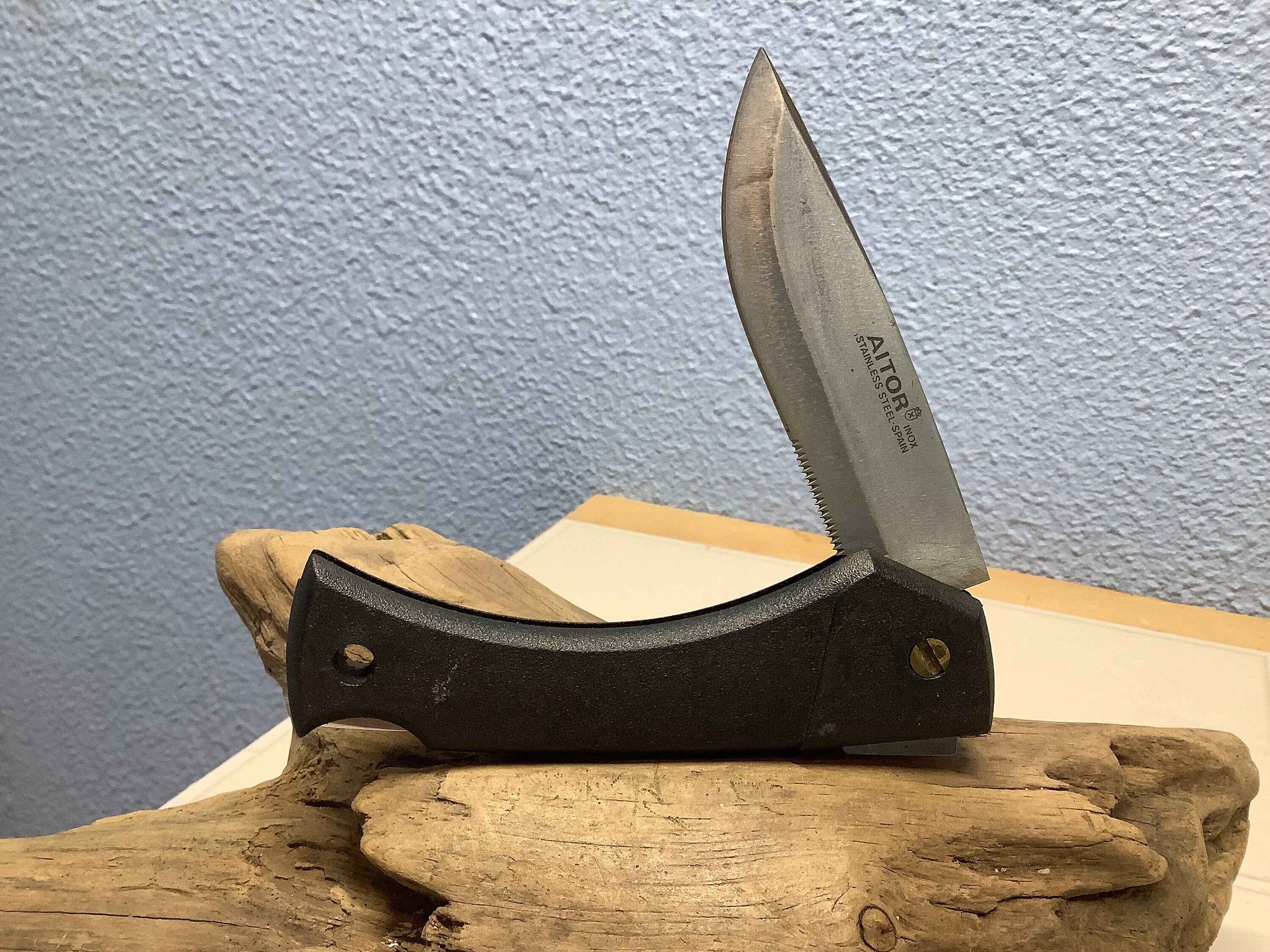 Aitor Inox and Maxam SS Locking Blades W/serrated Edges Both Black ...