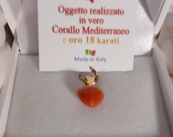 Rote Koralle – Herz Anhänger – 18K Gold, Handgefertigter Charm – Muttertag