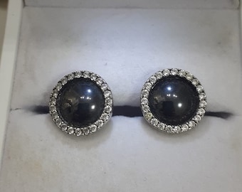 Elegante Ohrringe aus 925er Sterlingsilber mit schwarzem Onyx und funkelnden Zirkonen