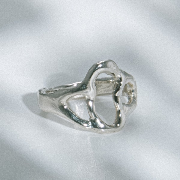 Bague en argent faite main fluide | Argent massif 925 élégant et sophistiqué | Argent recyclé et durable | Look intemporel | Cadeau parfait