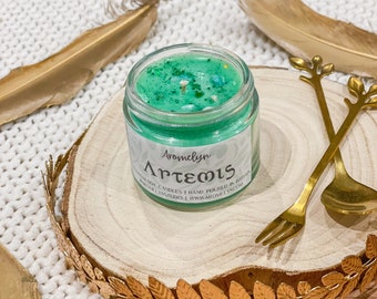 Artemis Scented Soy Candle: Greek Decor Gift with Clear Quartz
