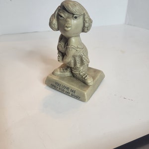 Vintage russ berrie figurine