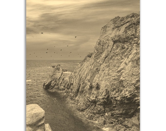 Acapulco Mexico Poster Vintage Print | Retro Acapulco Sepia Photo Gift | Acapulco Wall Art Home Decor Vertical Acapulco Travel City Souvenir