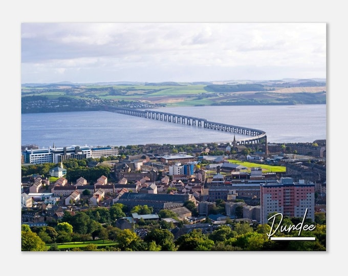 Dundee Scotland Travel Poster Wall Art | Dundee Town Home Decor | Dundee Digital Print | Dundee Cityscape Horizontal | Dundee Hangings Photo