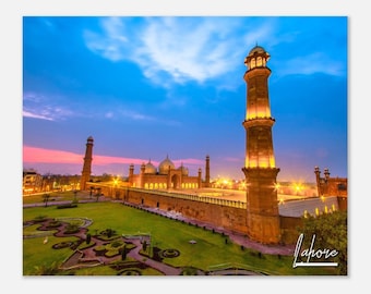Lahore Badshahi Mosque Poster Print: Pakistan Travel Photography