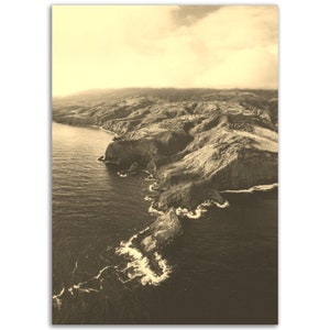 Maui Poster Vintage Print | Retro Hawaii Sepia Photo Gift | Tropical Wall Art Coast Home Decor | Vertical Maui Travel Present Souvenir Photo