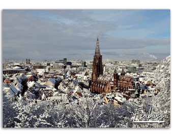 Impresión fotográfica del paisaje urbano invernal de Friburgo, Alemania: arte mural de viaje