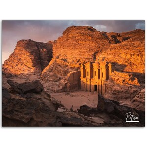 Petra Poster Print Jordania Wall Art Decor | Al Khazneh Photo Asia Desert Home Decoration | Arabia Adventure Gift | Horizontal Photography