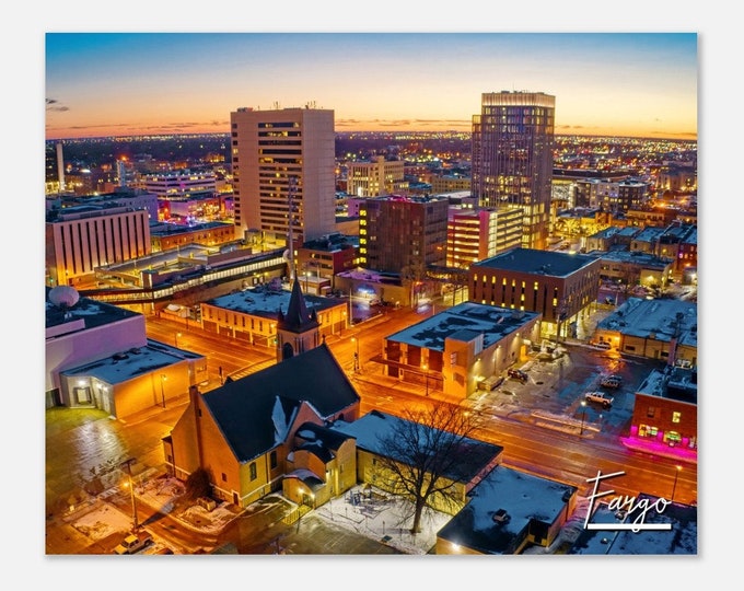 Fargo Skyline North Dakota Poster Print Wall Art | Fargo Cityscape Home Decor Gift Hangings | Fargo ND USA Prints Horizontal Travel Photo