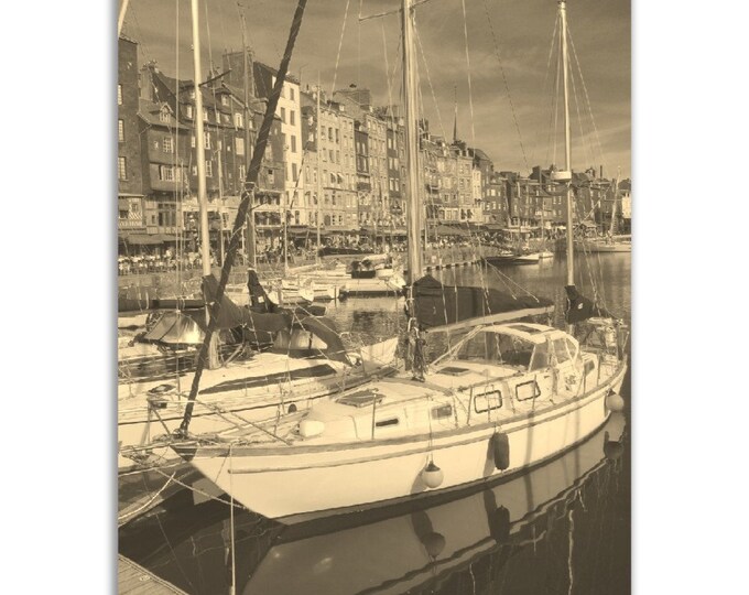Le Havre Poster France Vintage Print | Retro Le Havre Harbor Sepia Photo Gift | Le Havre Wall Art Home Decor | Vertical Le Havre Souvenir