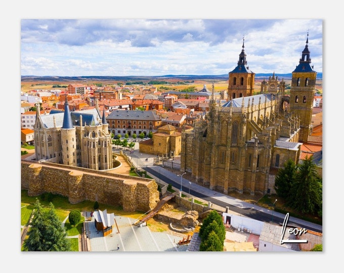 Leon Spain Travel Poster Wall Art | Leon Episcopal Palace Home Decor | Leon City Digital Print | Leon Skyline Horizontal Hanging Photo Gift
