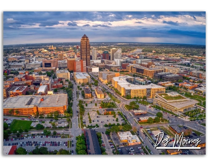 Des Moines Poster Print Wall Art | Des Moines Home Decor | Des Moines Iowa Usa Digital Print Collectible | Des Moines Hangings Travel Photo